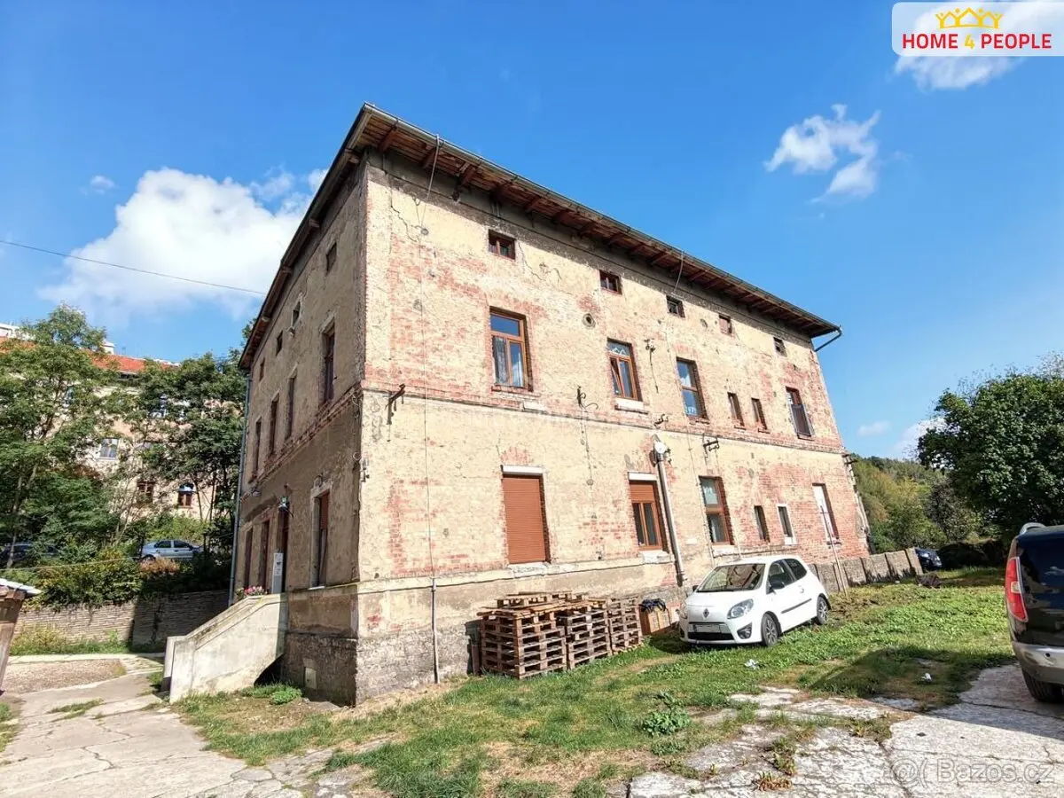 Prodej bytu 1+1 35 m², Zavadilka · Beroun