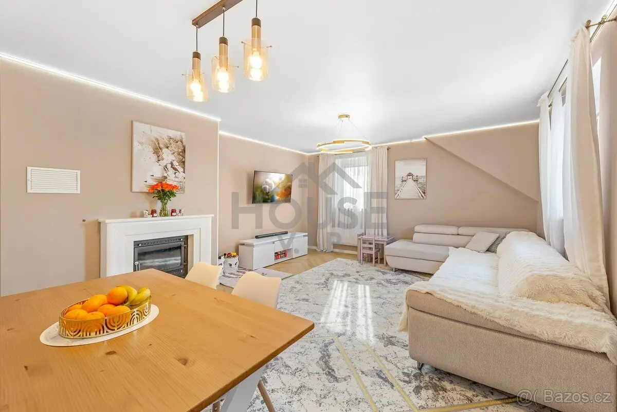 Prodej bytu 3+kk 73 m², Kolovraty