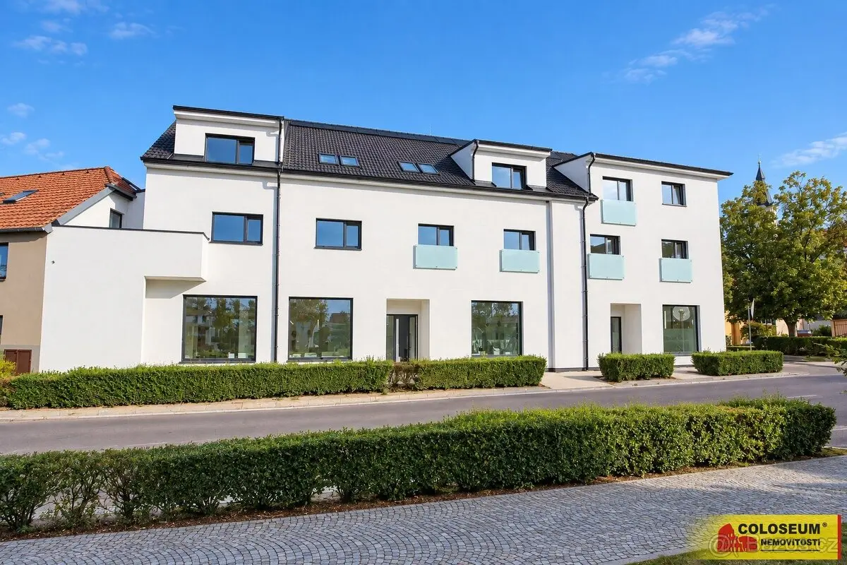 Prodej bytu 3+kk 95 m², Znojmo · 671 67