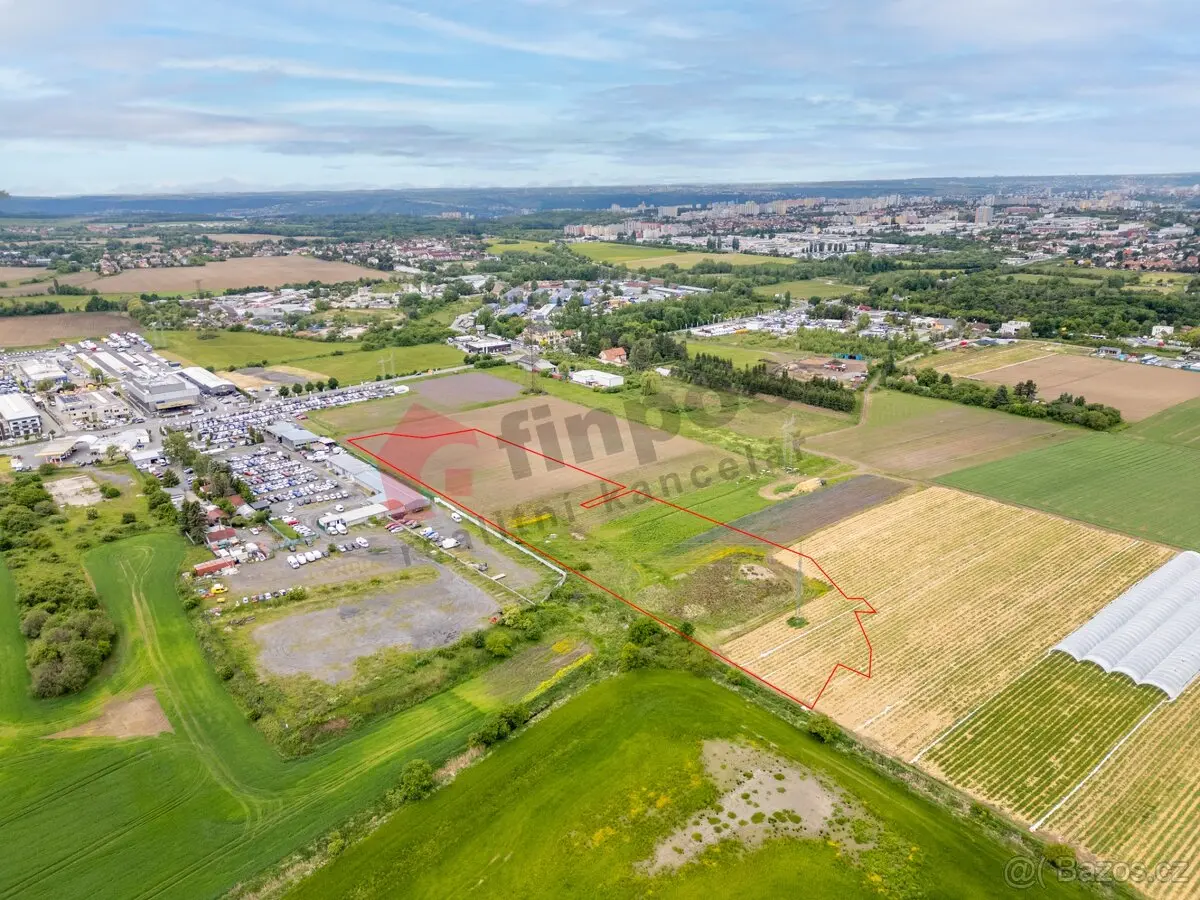Prodej pozemku 28484 m², Vestec u Prahy · Vestec