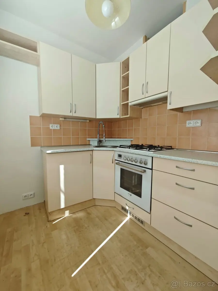 Pronájem bytu 3+1 62 m², Konečná · Vsetín