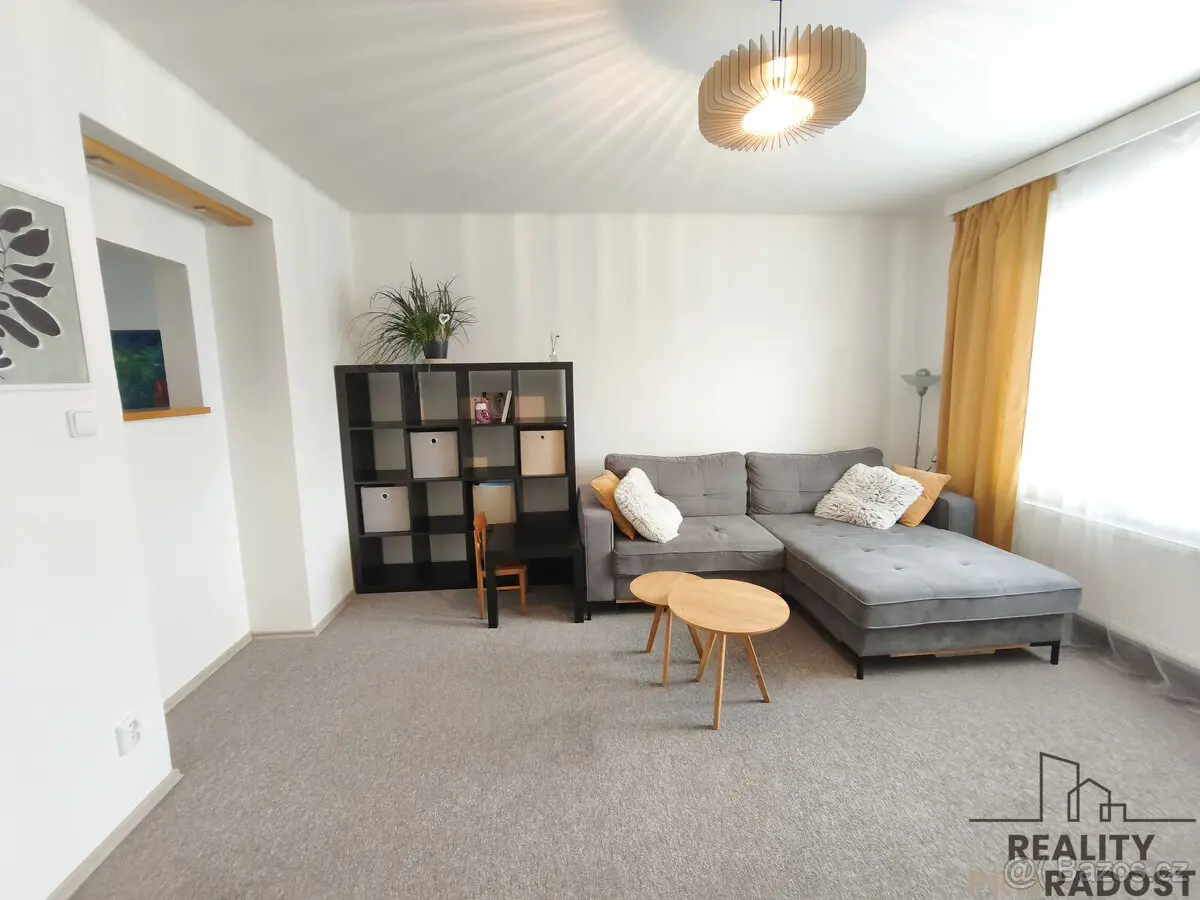 Pronájem bytu 2+1 56 m², Kroměříž · 769 01
