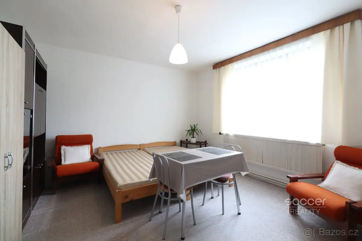 Pronájem bytu 20 m², Čakovice