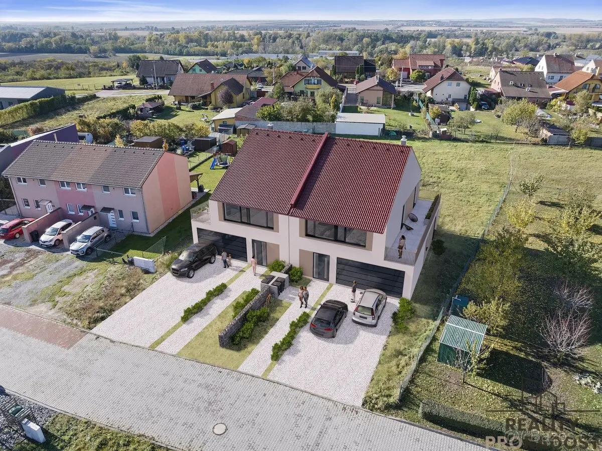 Prodej domu 608 m², Brno venkov · 664 66