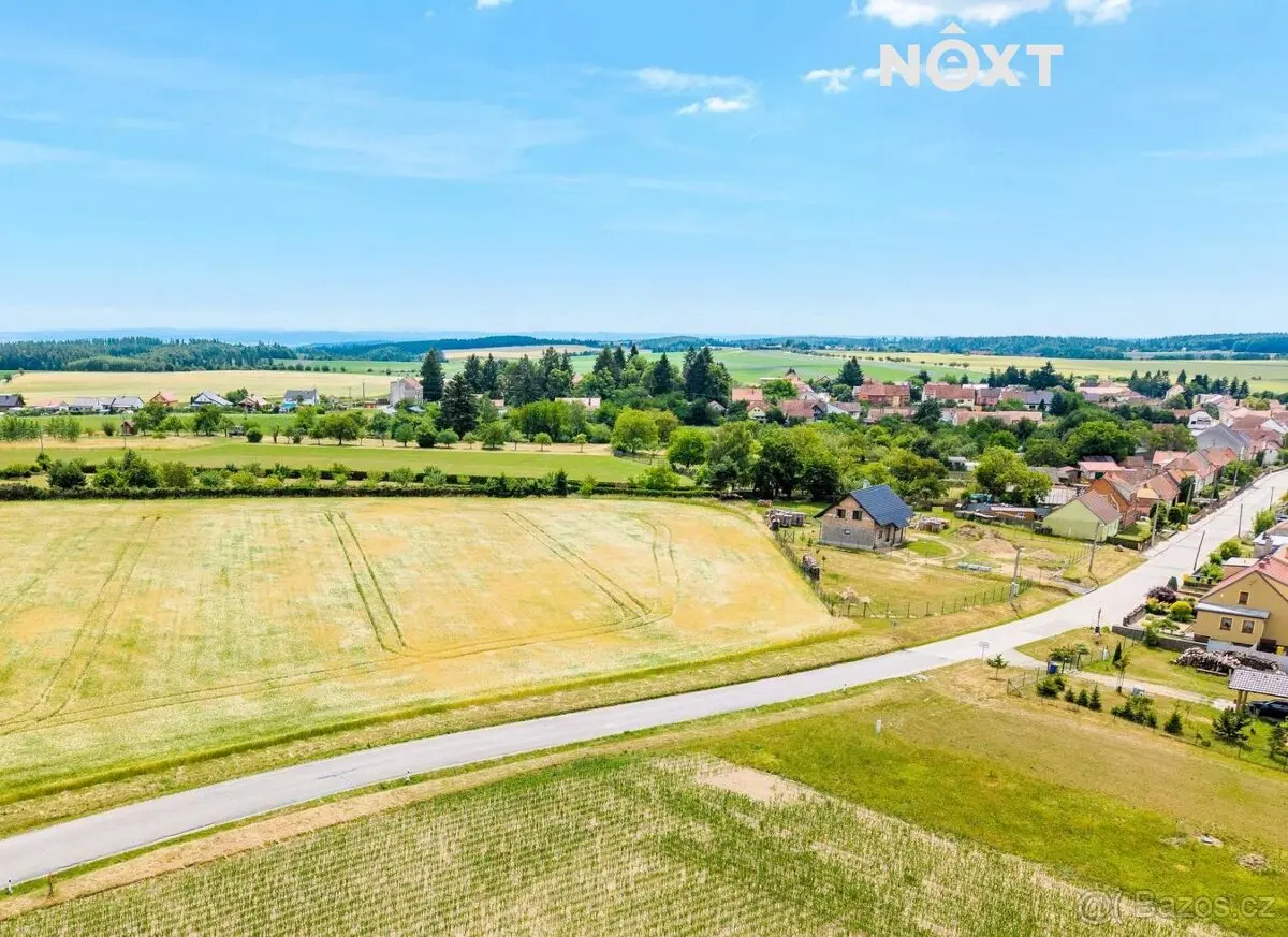 Prodej pozemku 2473 m², Vyškov · 683 04
