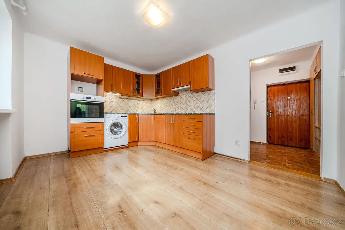 Pronájem bytu 2+1 45 m², Místek · Frýdek-Místek
