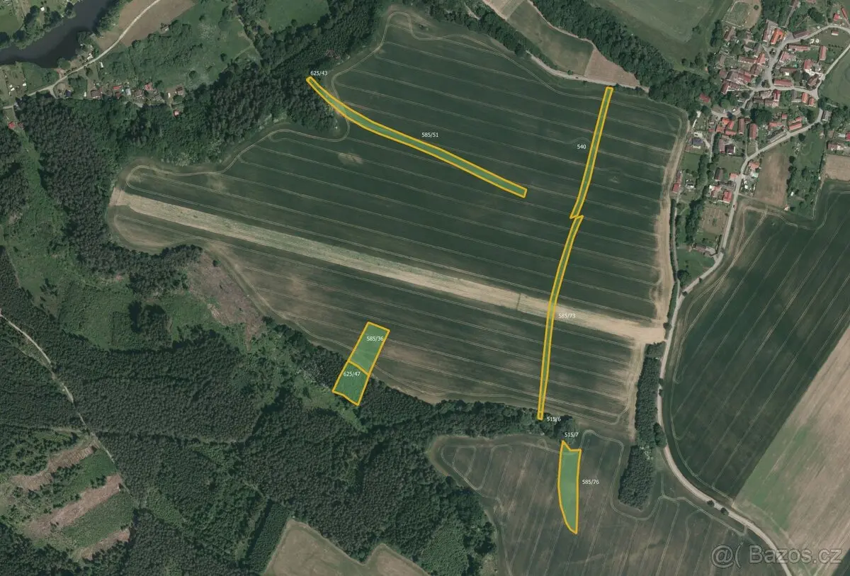 Prodej pozemku 33894 m², Tábor · 391 75