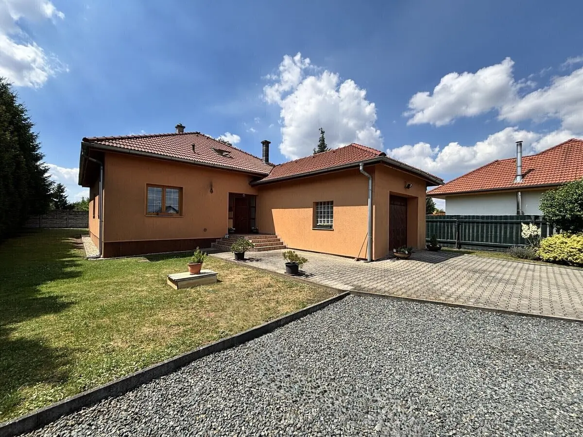 Prodej domu 182 m², Mělník · 277 13