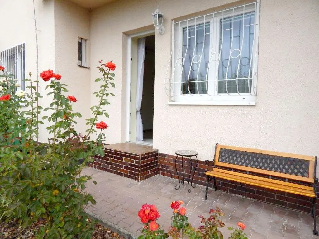 Pronájem bytu 2+kk 42 m², Břevnov