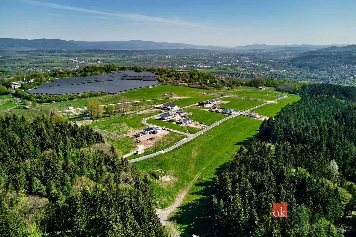 Prodej pozemku 855 m², Karlovy Vary