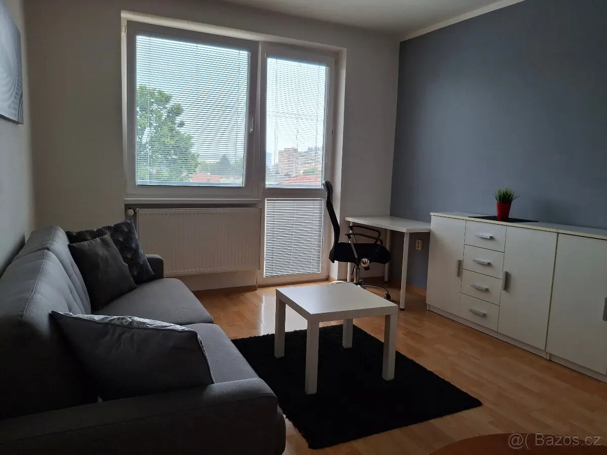 Pronájem bytu 1+kk 25 m², Královo Pole · Brno