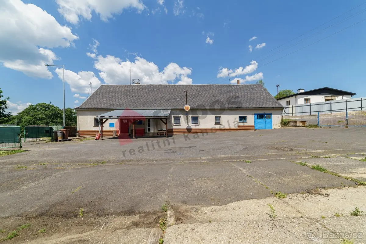 Prodej domu 1600 m², Bruntál · 793 31