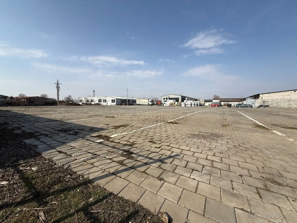 Pronájem pozemku 1500 m², Černovice · Brno
