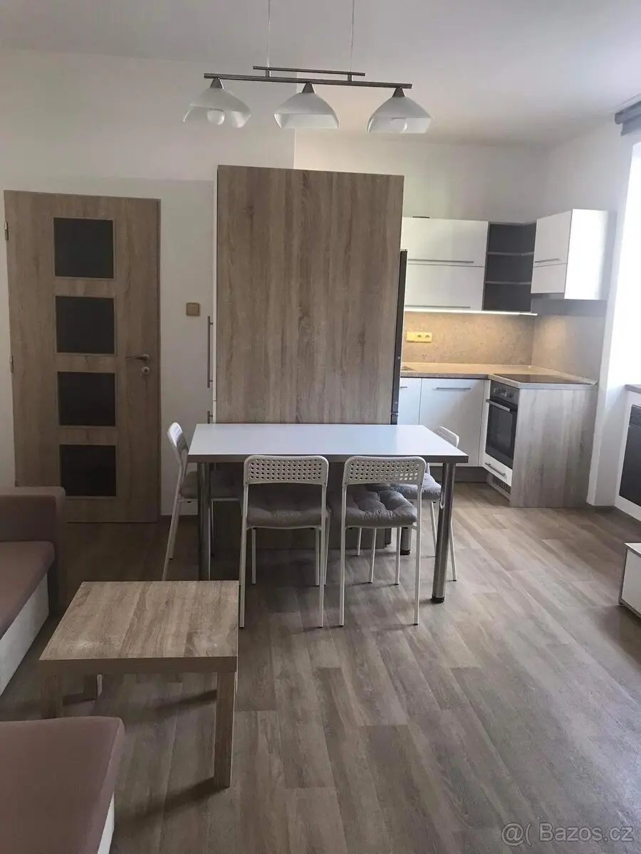 Pronájem bytu 2+kk 43 m², Svitavy · 572 01