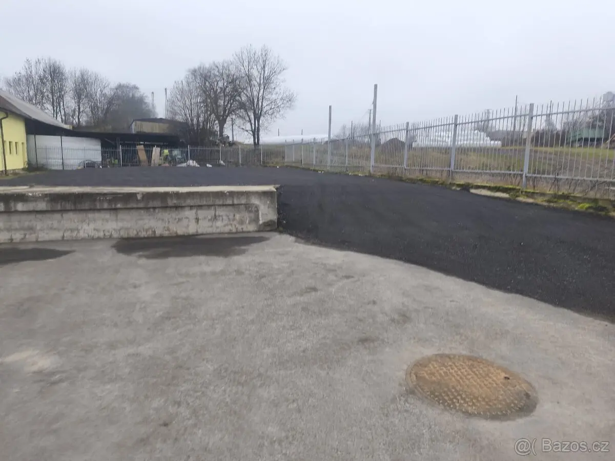 Pronájem pozemku 980 m², Svitavy · 568 02