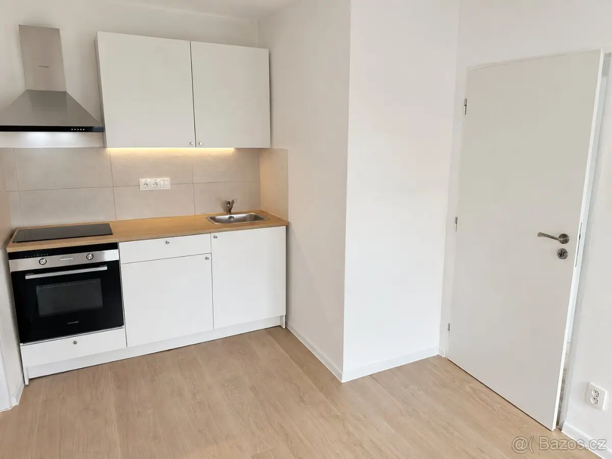 Pronájem bytu 1+1 33 m², Pod strání · Meziboří u Litvínova · Meziboří