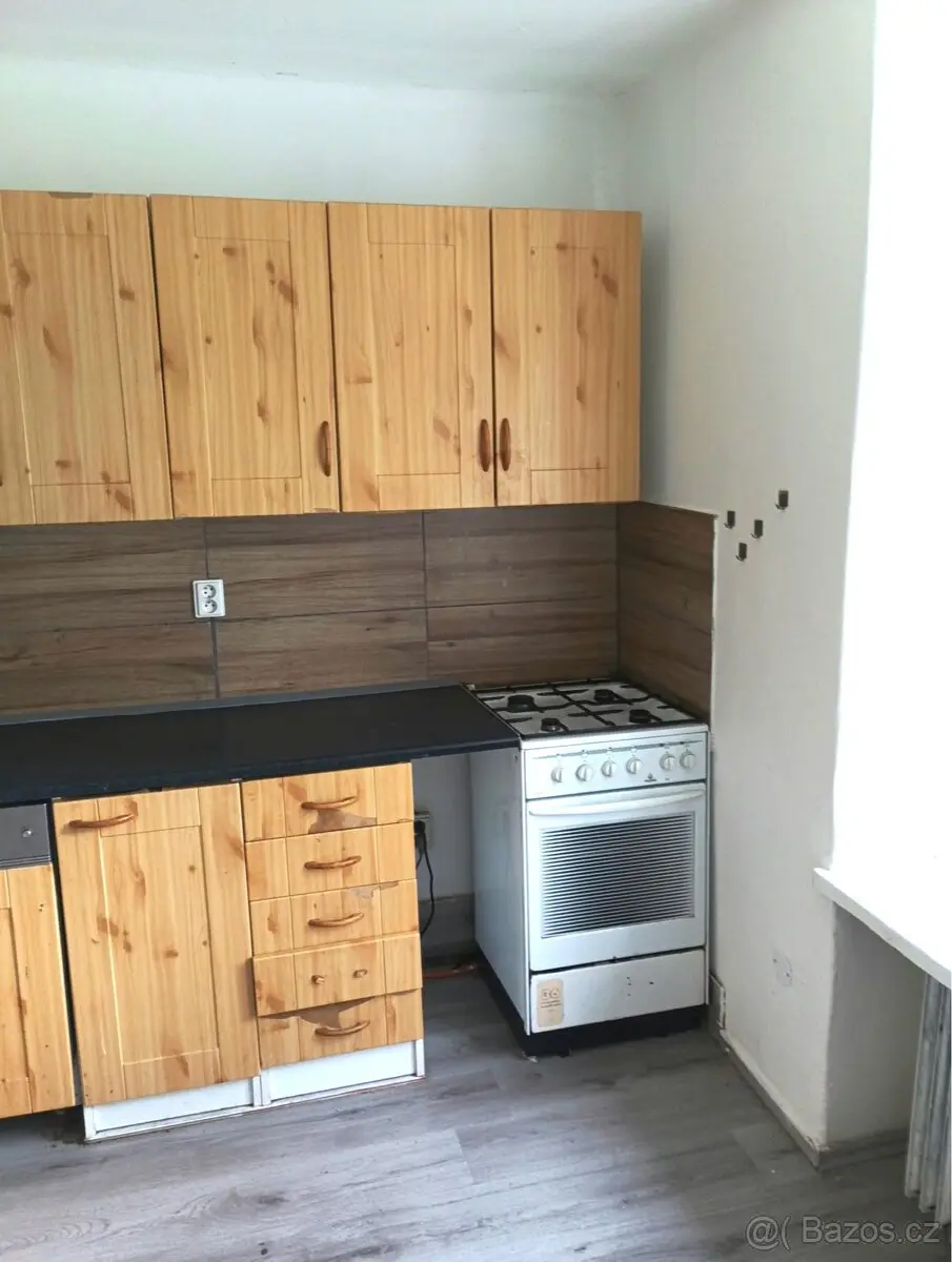 Pronájem bytu 2+1 60 m², Rokycany · 338 44
