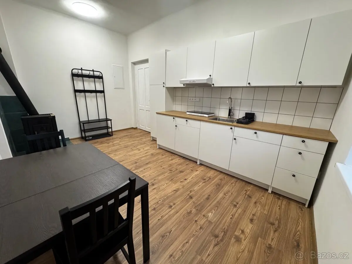 Pronájem bytu 1+1 36 m², Semily · 512 13
