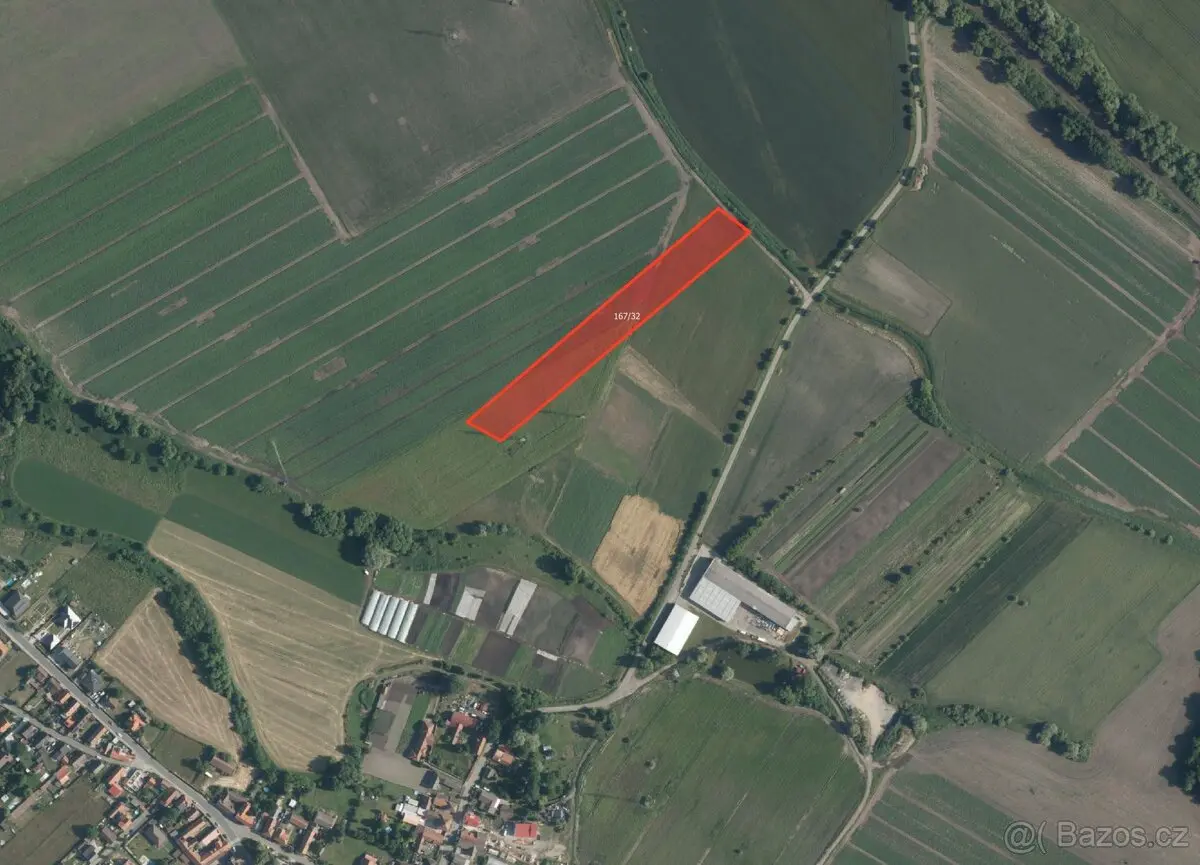Prodej pozemku 10693 m², Mělník · 277 15