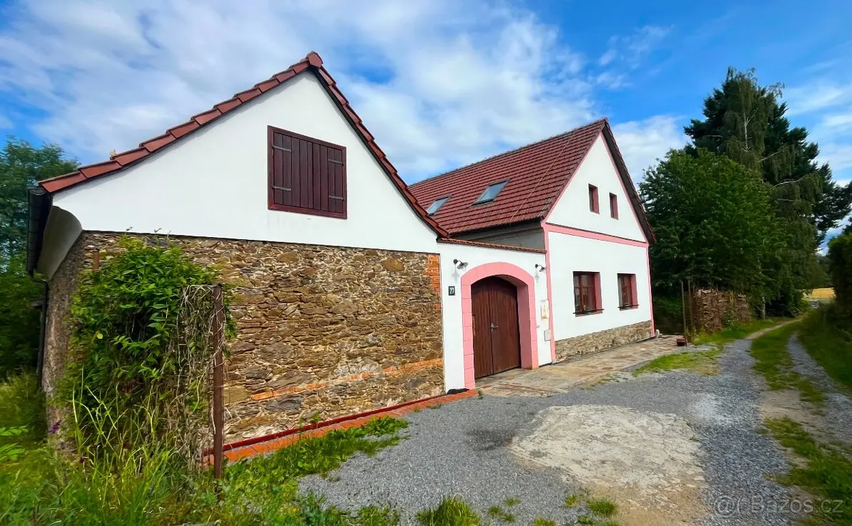 Prodej domu 2055 m², Jindřichův Hradec