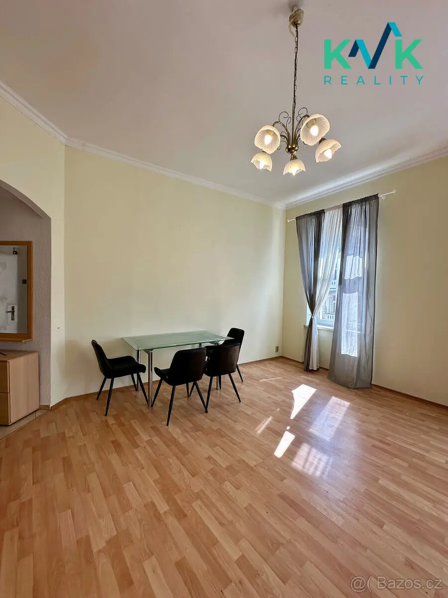 Pronájem bytu 2+1 74 m², Karlovy Vary