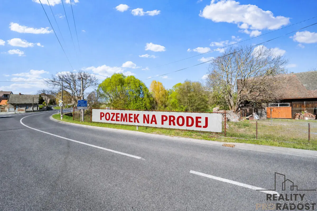 Prodej pozemku 893 m², Chrudim · 538 51