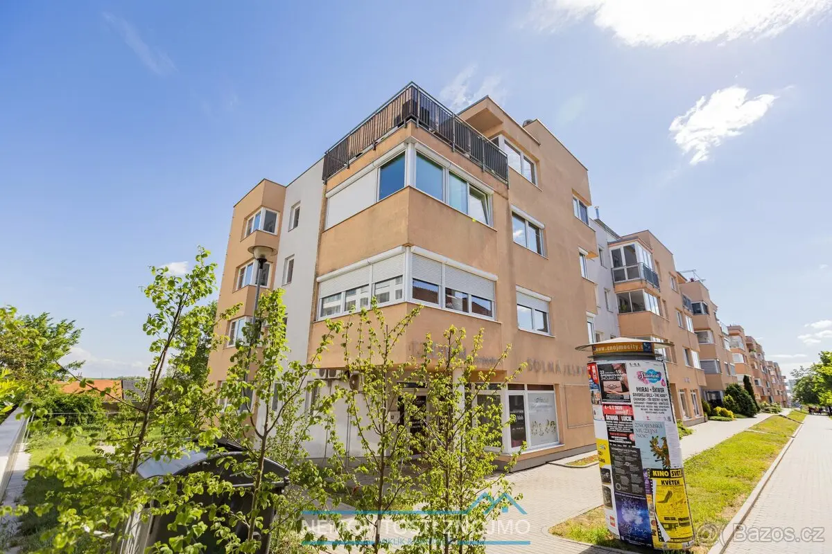 Prodej bytu 3+kk 71 m², Znojmo · 669 02