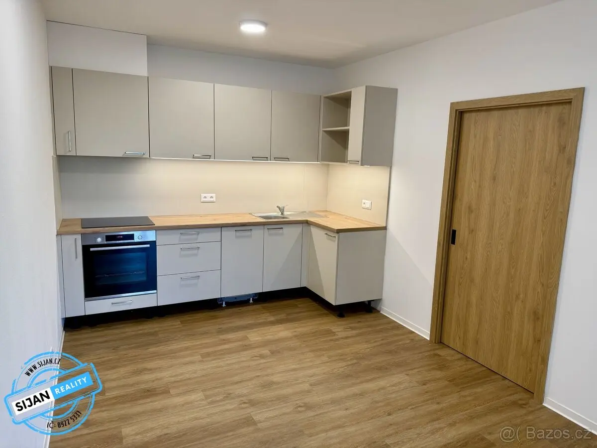 Pronájem bytu 3+kk 56 m², Opava-Předměstí · Opava