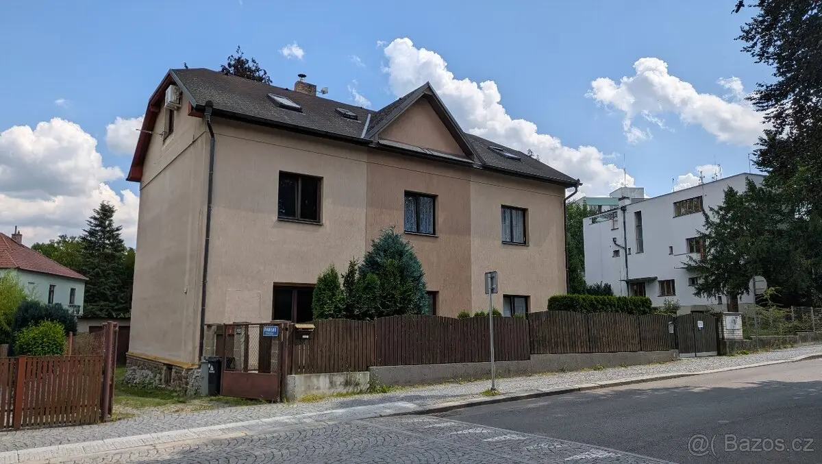 Prodej domu 239 m², Pelhřimov · 396 01