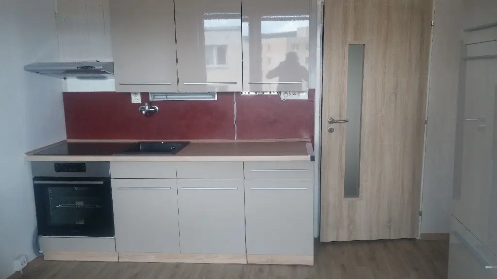 Prodej bytu 1+kk 20 m², Prachatice · 383 01