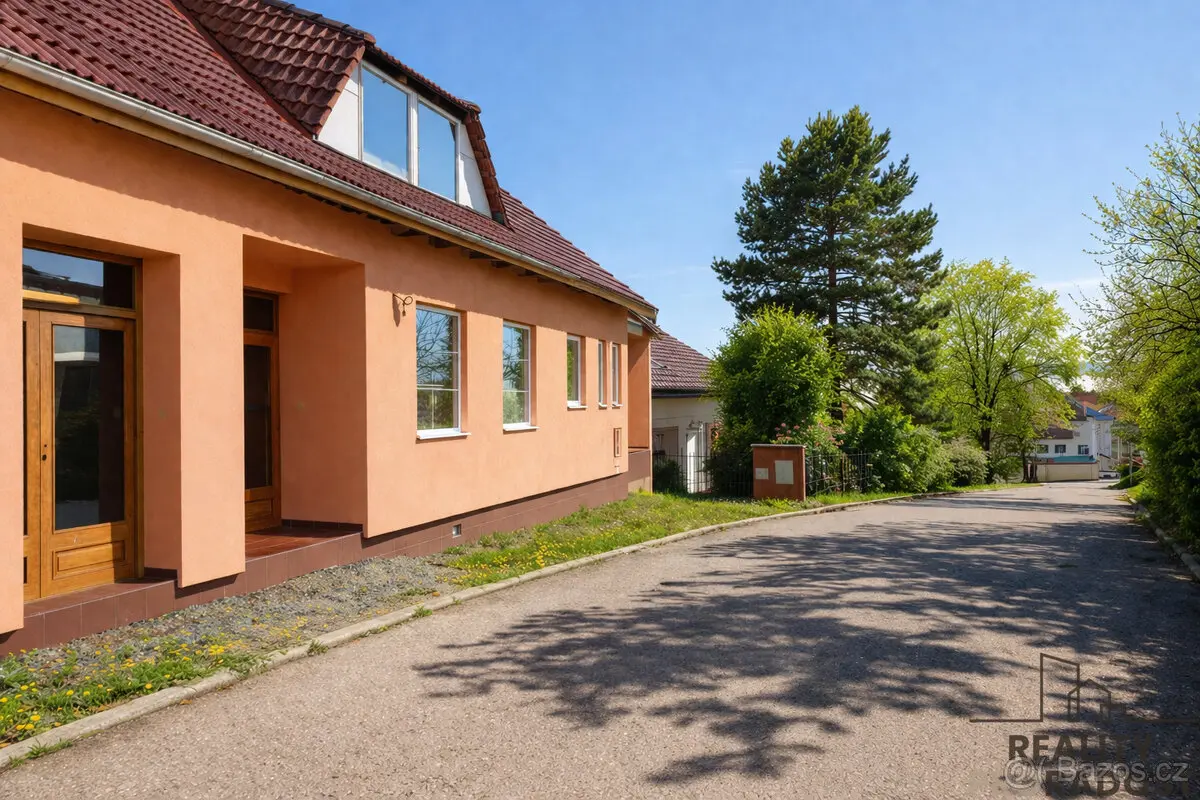 Prodej domu 270 m², Blansko · 679 38