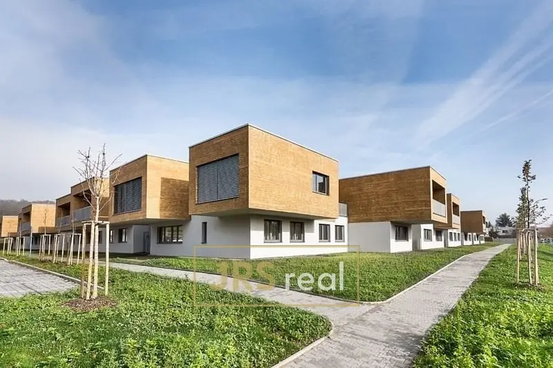 Pronájem bytu 2+kk 55 m², Vyškov · 684 01