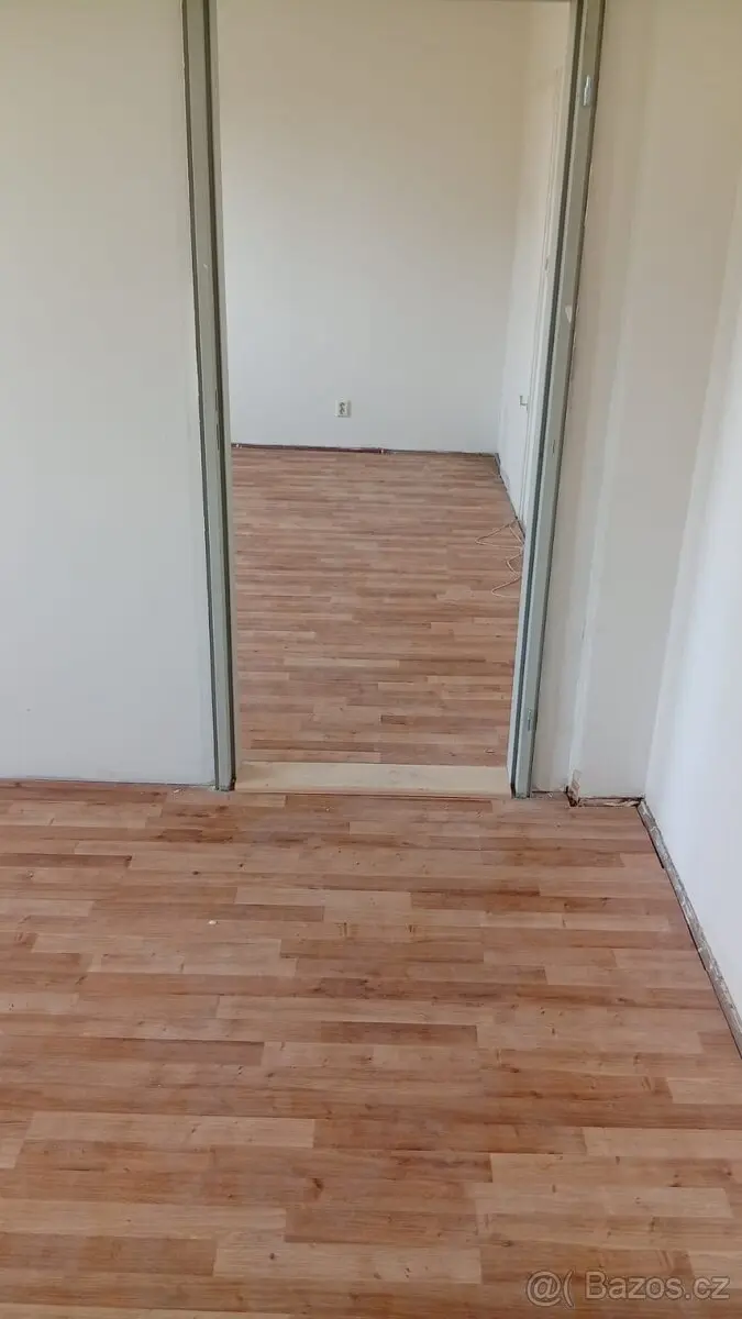 Pronájem bytu 3+1, Cheb · 352 01