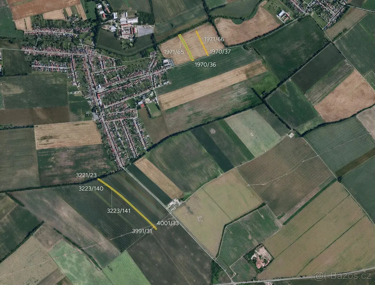 Prodej pozemku 240 m², Hodonín · 696 21