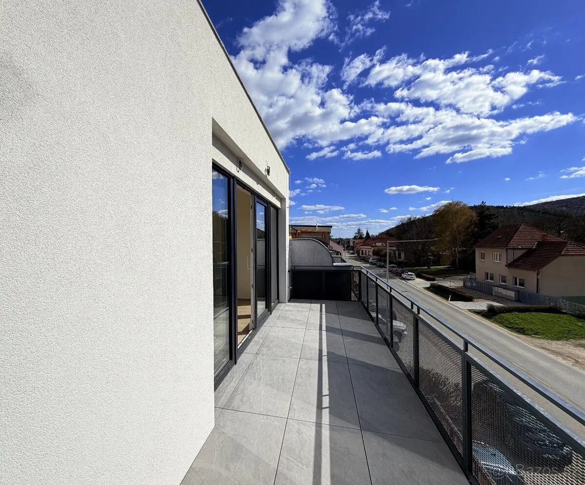 Prodej bytu 3+kk 86 m², Brno venkov · 664 31