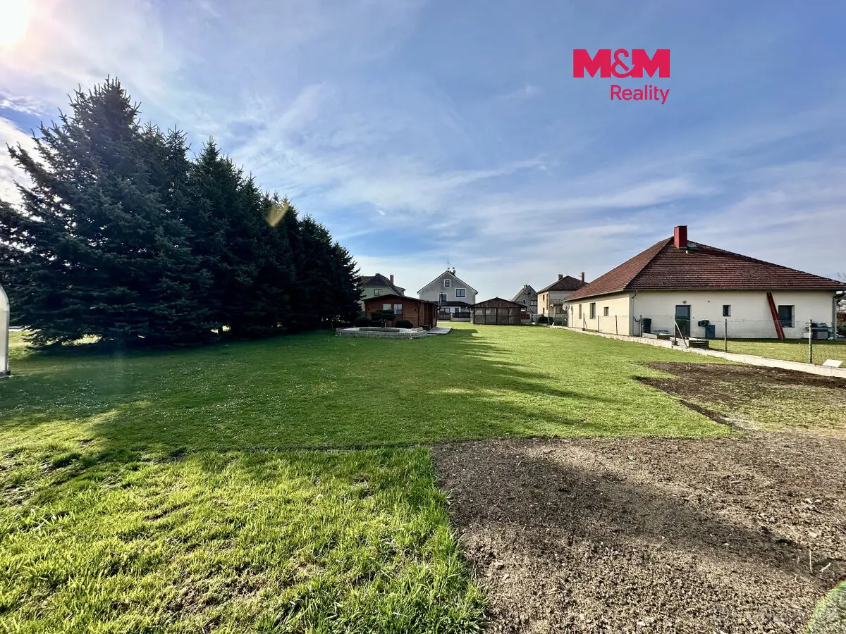 Prodej pozemku 925 m², Tábor · 391 17