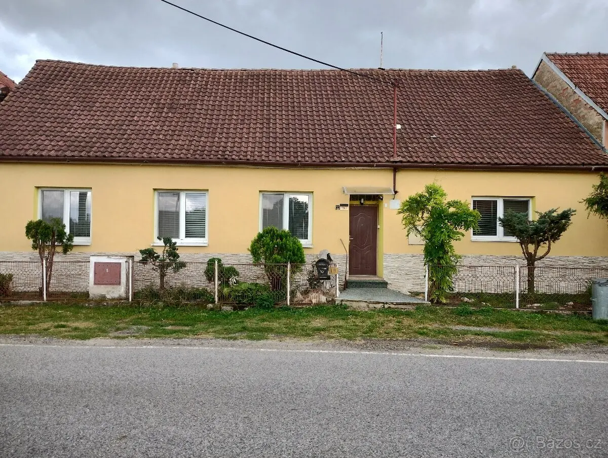 Prodej domu 200 m², Třebíč · 675 55