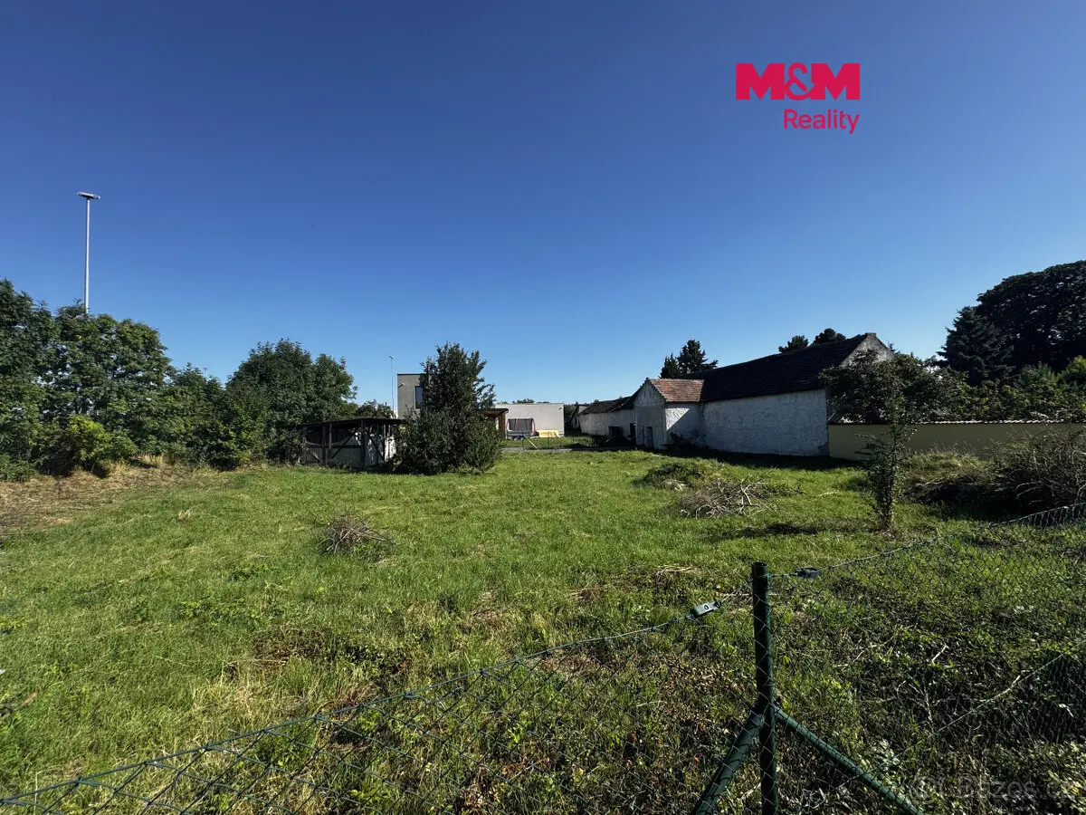 Prodej pozemku 1393 m², Jenštejn