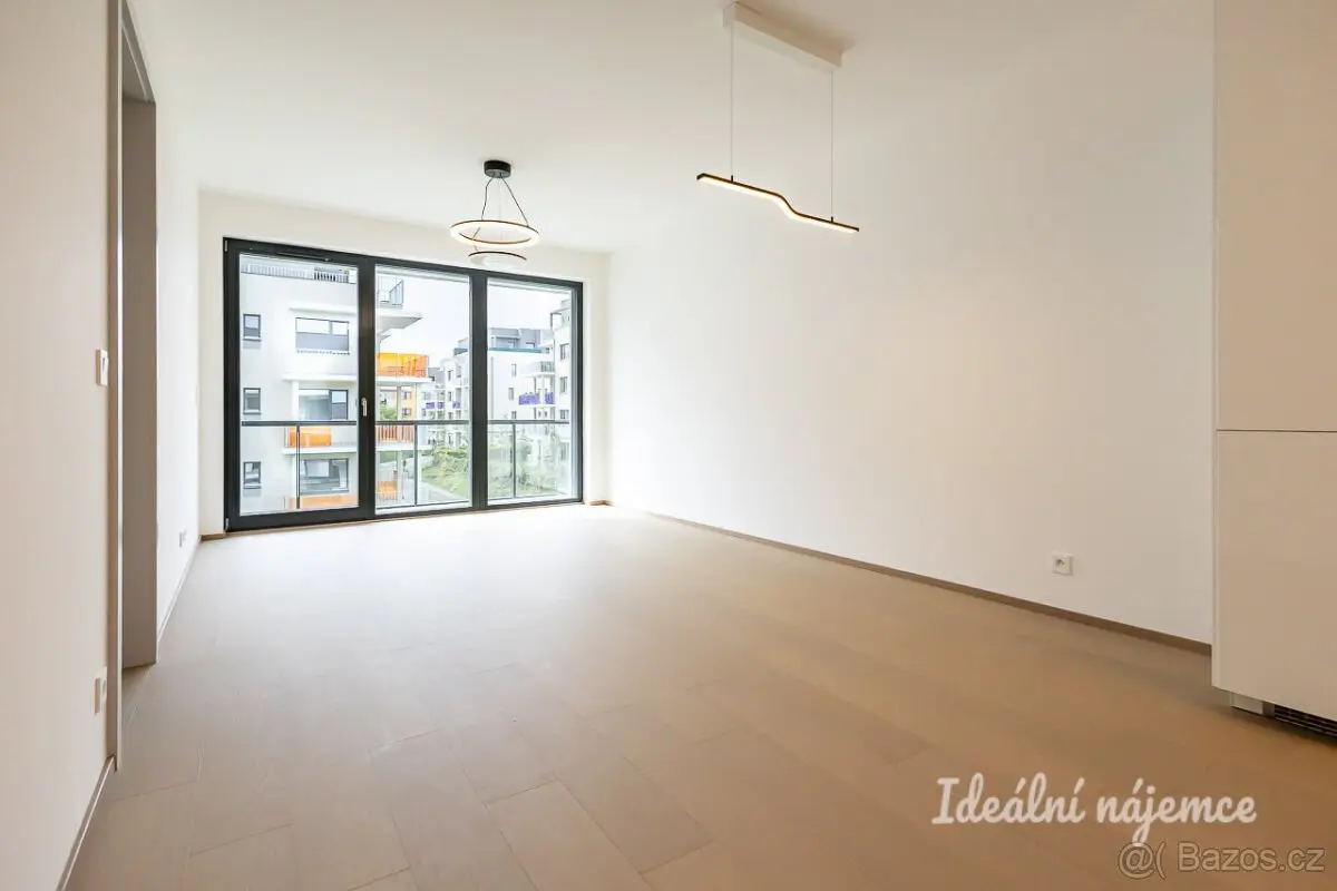 Pronájem bytu 2+kk 52 m², Dolní Chabry