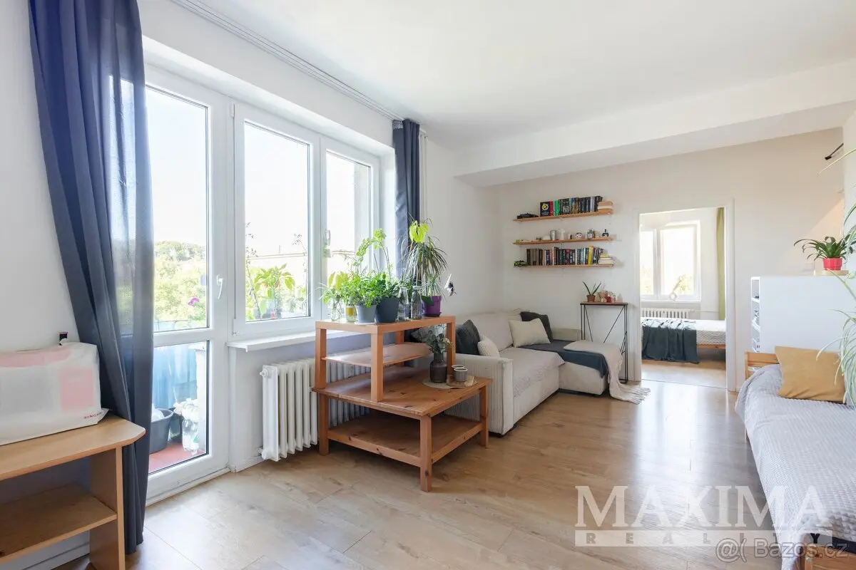 Prodej bytu 2+1 54 m², Strašnice