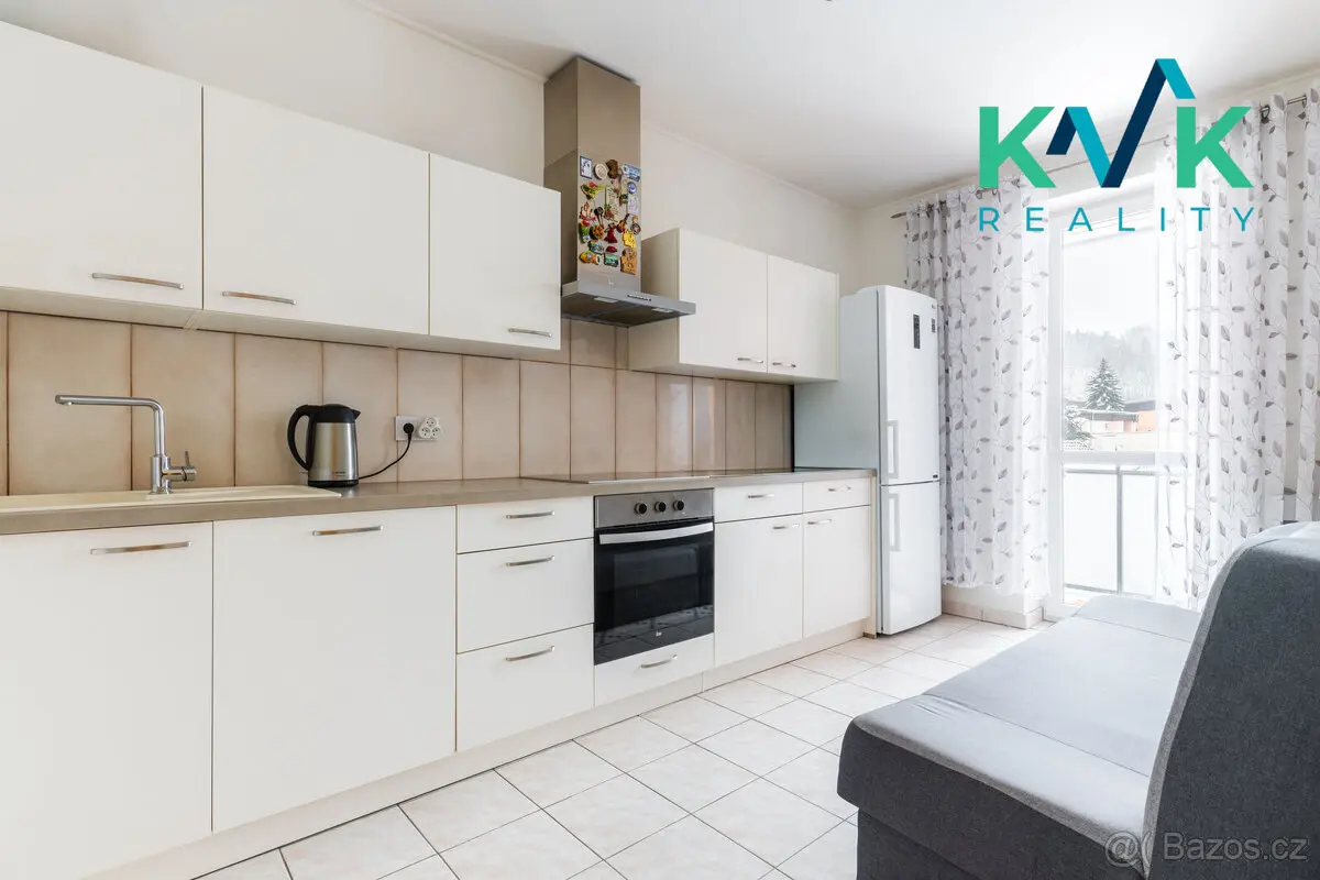 Prodej bytu 1+1 50 m², Doubí u Karlových Var · Karlovy Vary