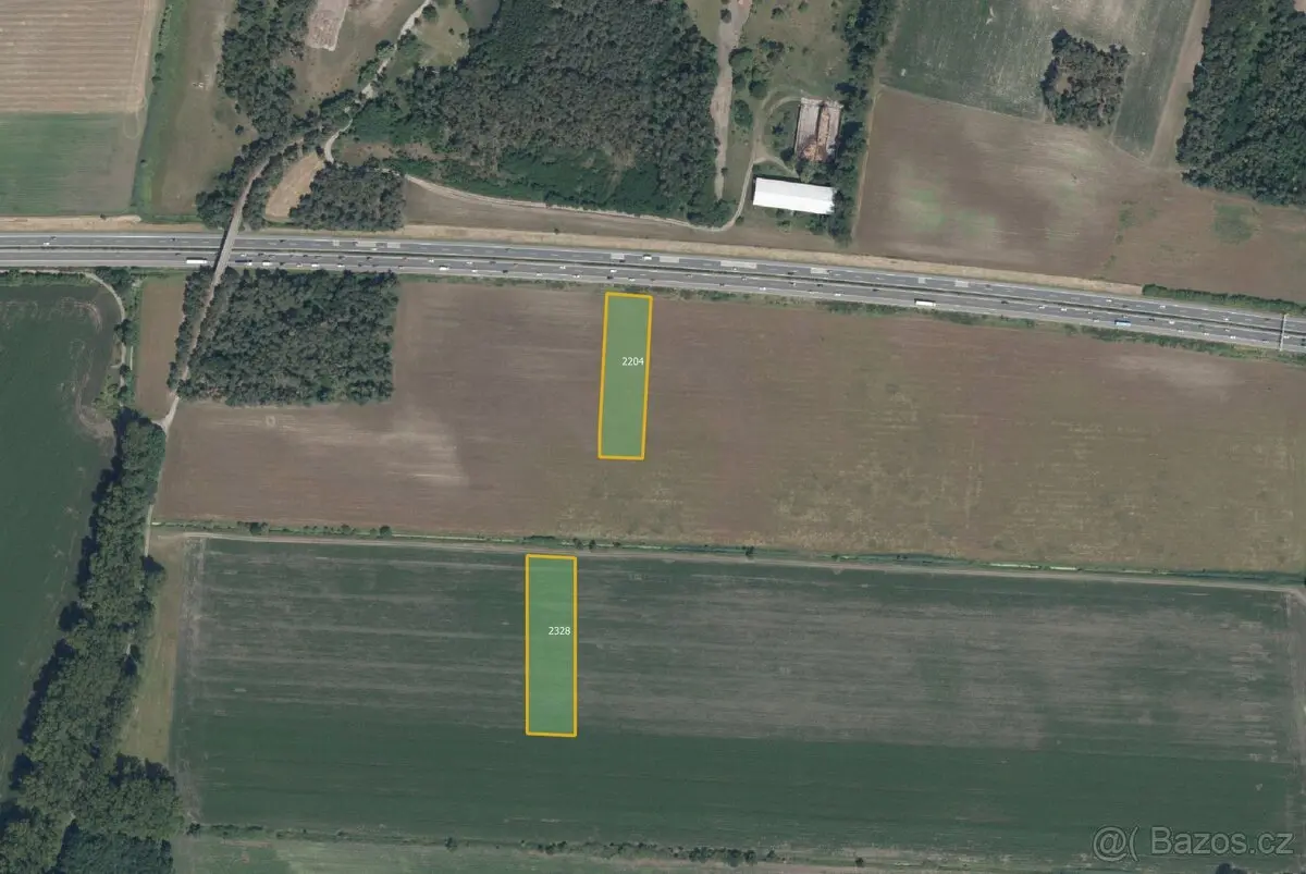 Prodej pozemku 10714 m², Nymburk · 289 12