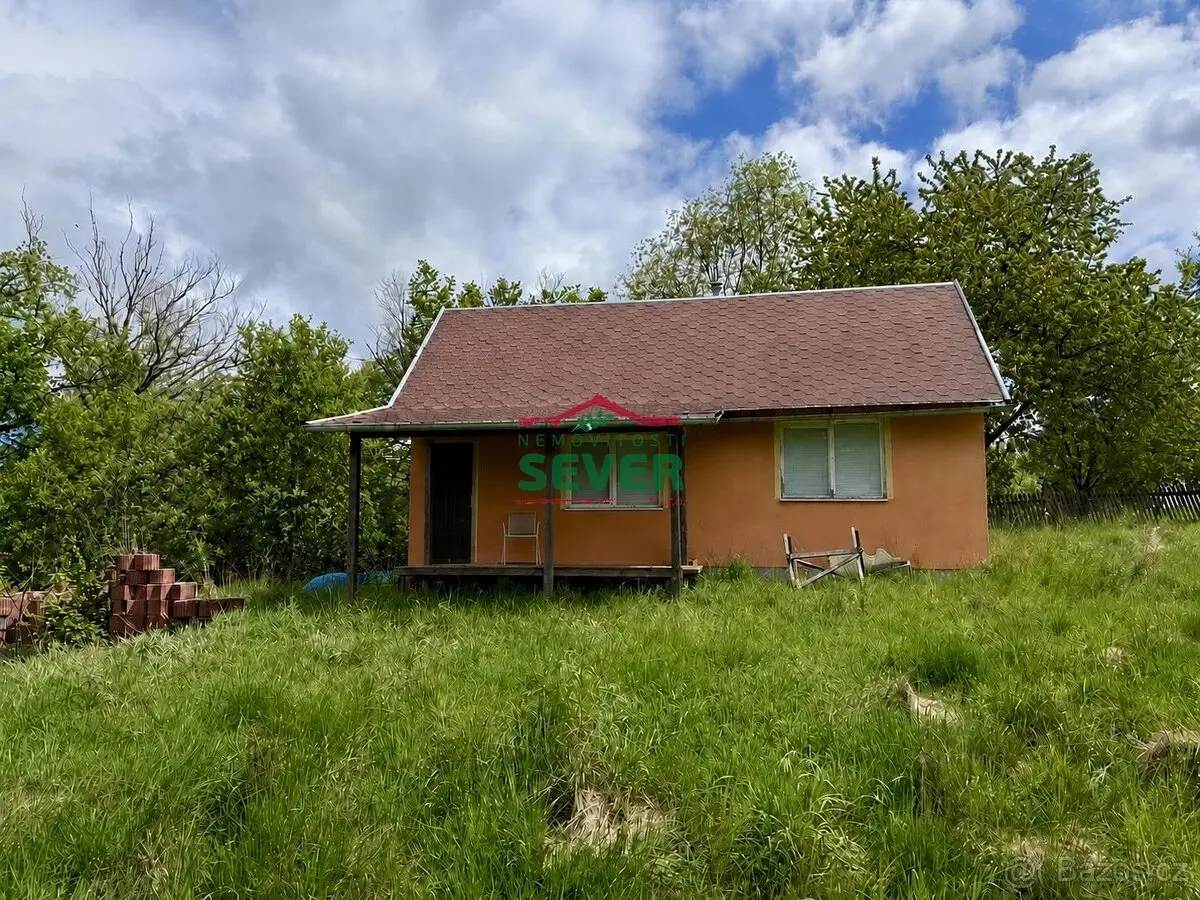 Prodej pozemku 38 m², Louny · 439 83