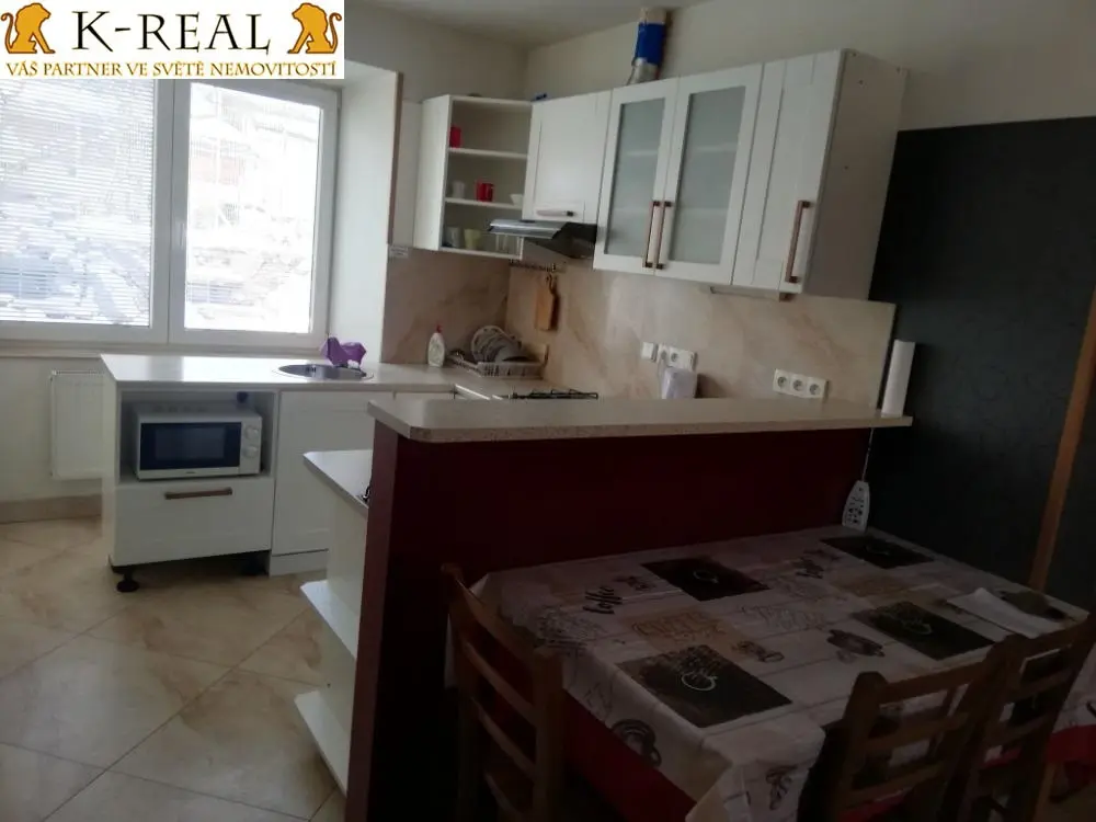 Pronájem bytu 1+kk 25 m², Žďár nad Sázavou · 592 32