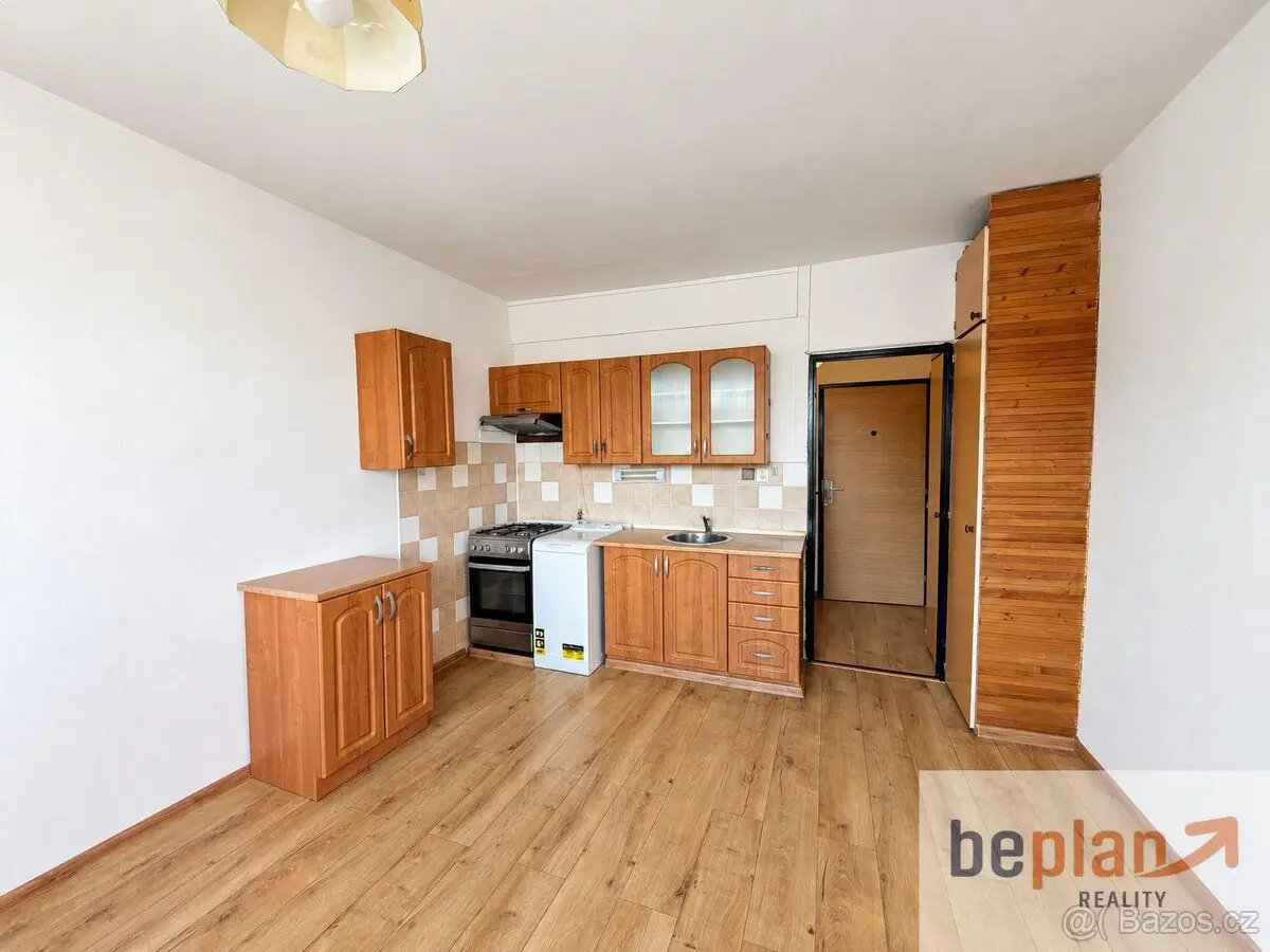 Pronájem bytu 1+1 33 m², Ústí nad Labem