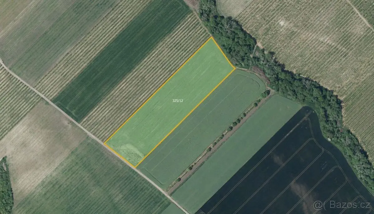 Prodej pozemku 21043 m², Louny · 440 01
