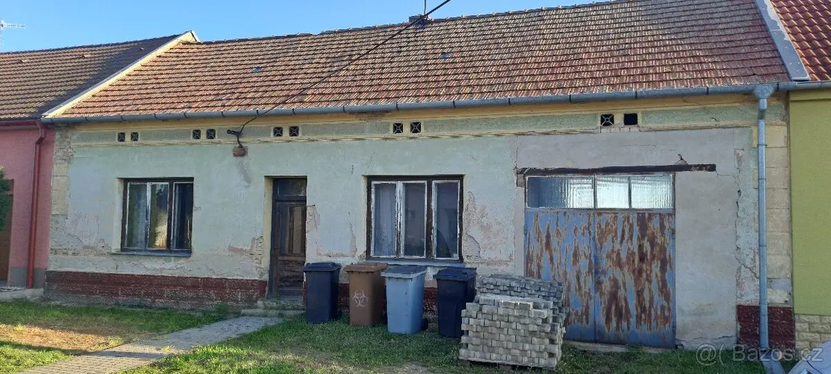 Prodej domu 571 m², Znojmo · 671 68