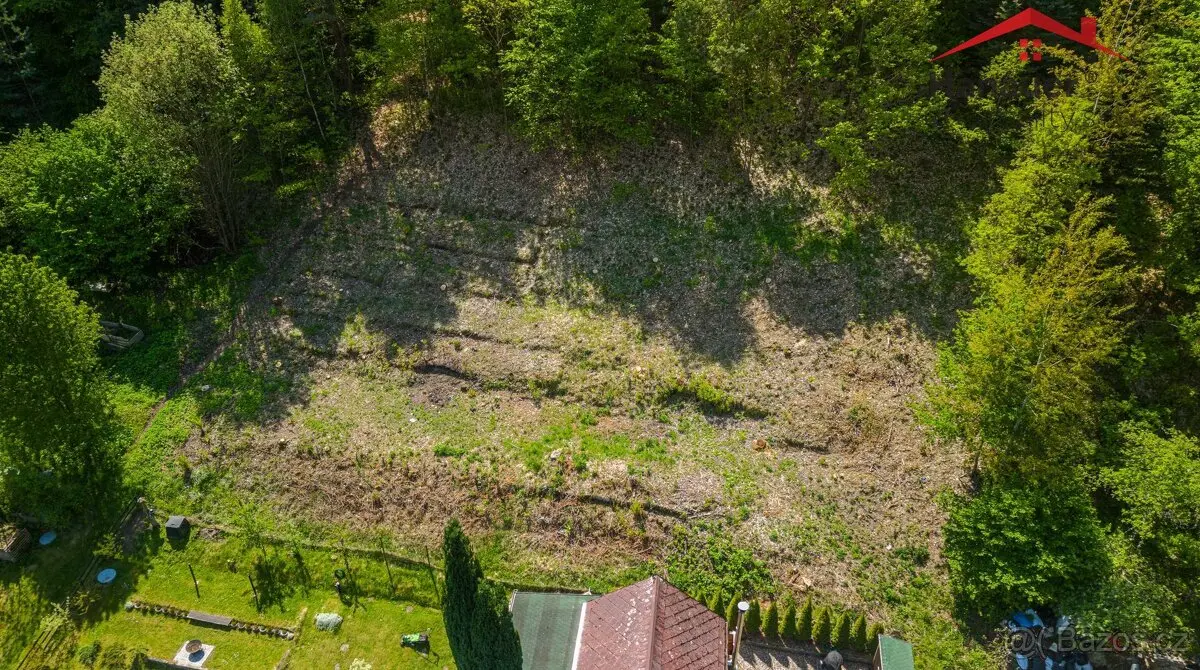 Prodej pozemku 559 m², Děčín
