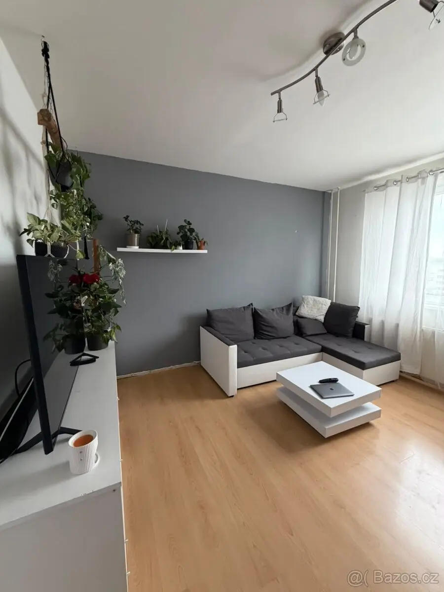 Pronájem bytu 2+1 50 m², Dolní Temenice · Šumperk