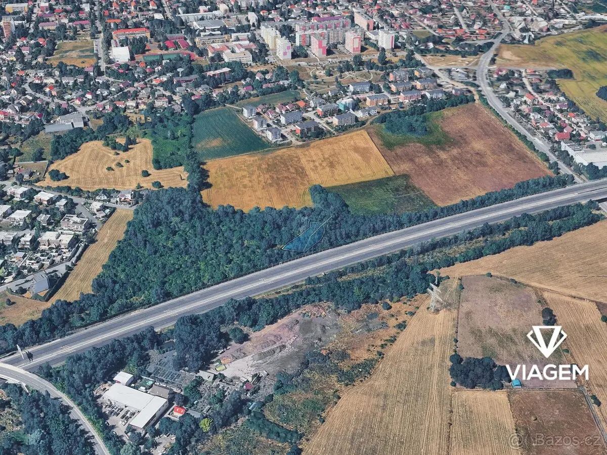 Prodej pozemku 1475 m², Horní Počernice